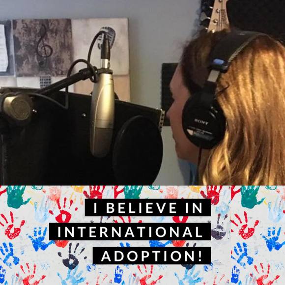 Meet your Posher, Jennifer - Picture 1 of 1